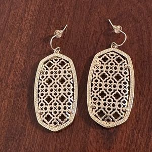 Kendra Scott Filigree/Danielle Gold Drop Earrings